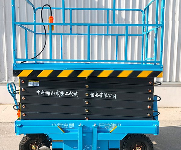 石门自行走升降机